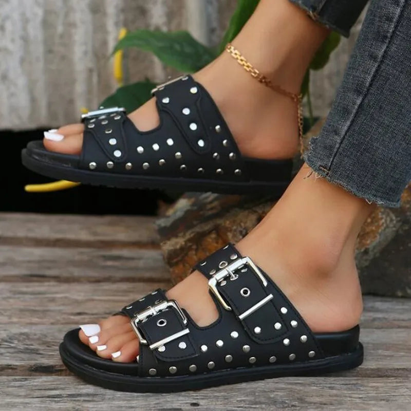 2023 Women's Summer Beach Open-toe Slippers Flat Sandals Men/women's Pin Buckle Rivet Decorative Slippers Roman Style Flip Flops